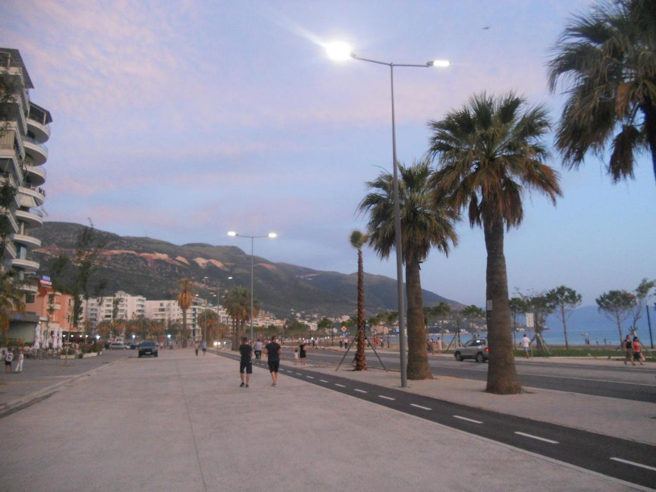 Sea View Apartment Onorato 1 Vlorë 外观 照片